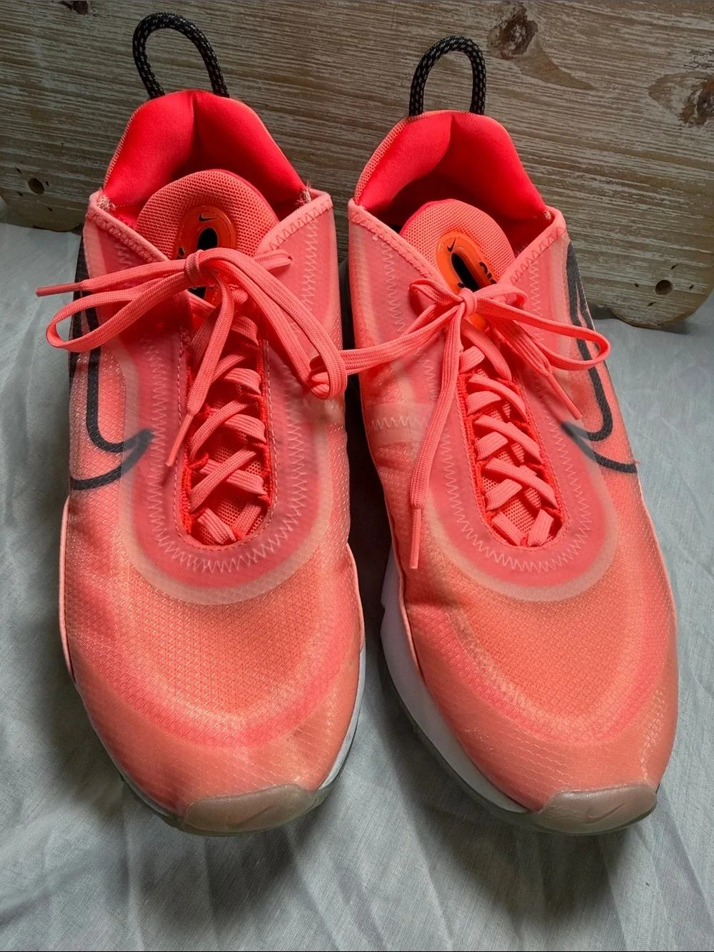 Nike Women's Coral/Hot Pink Athletic Running Sneakers